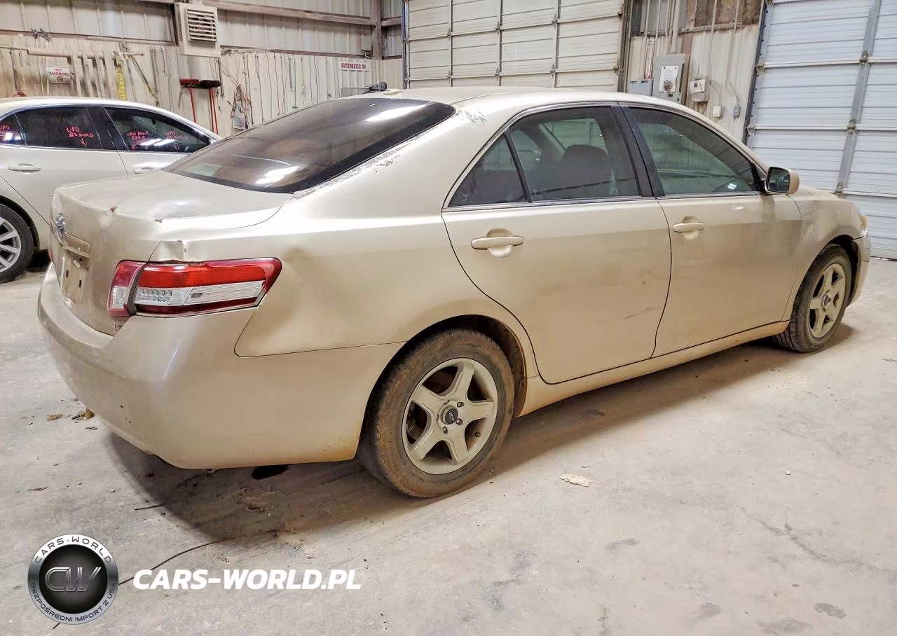 2010 Toyota Camry Le VIN:4T4BF3EK6AR056037 - 3