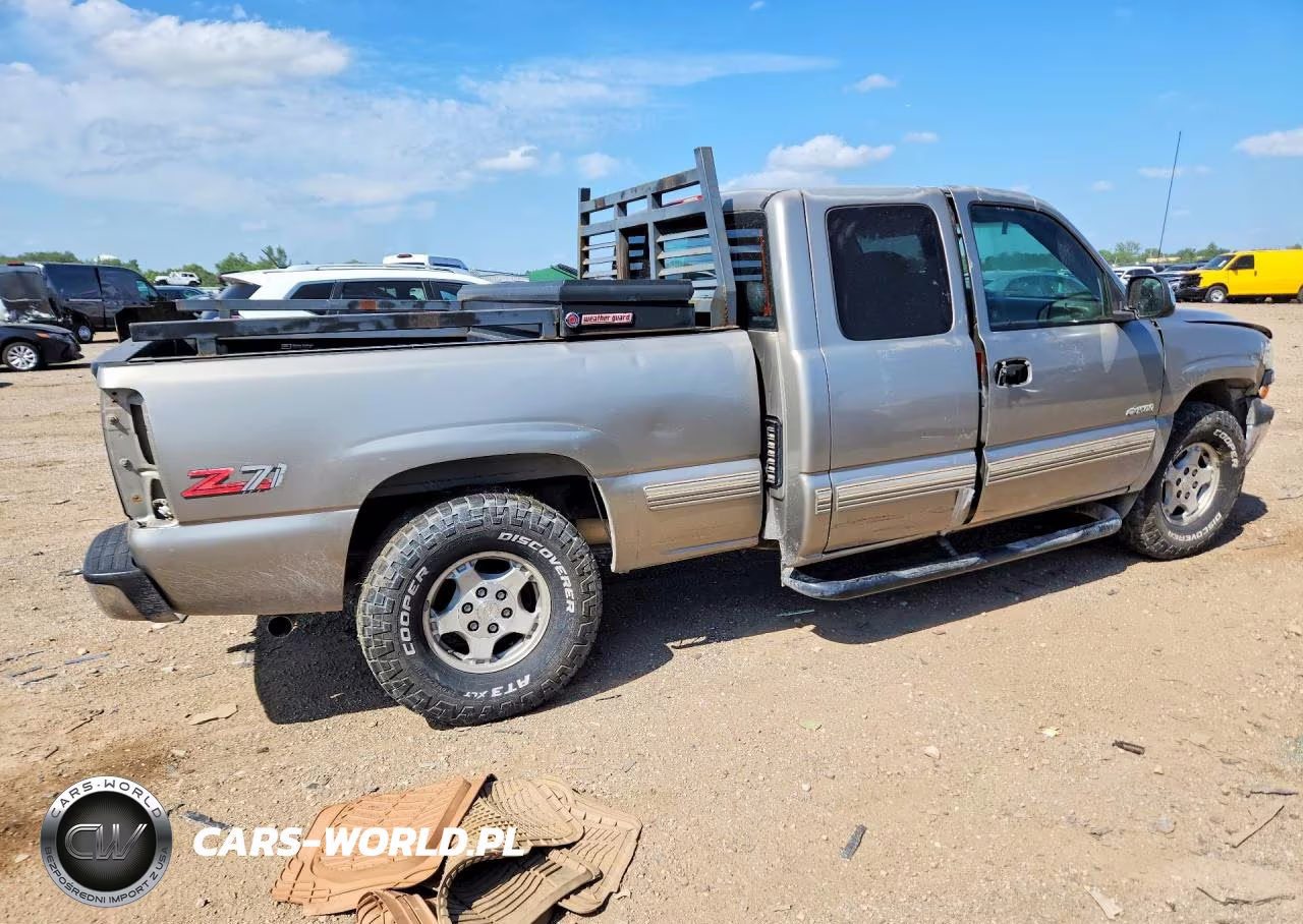 1999 Chevrolet Silverado K1500 VIN:1GCEK19T6XE106209 - 3