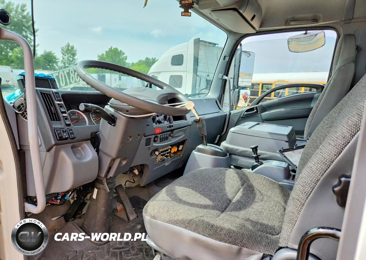 2019 Isuzu Ftr Refrigerated Box Truck VIN:54DK6S165KSG01089 - 8