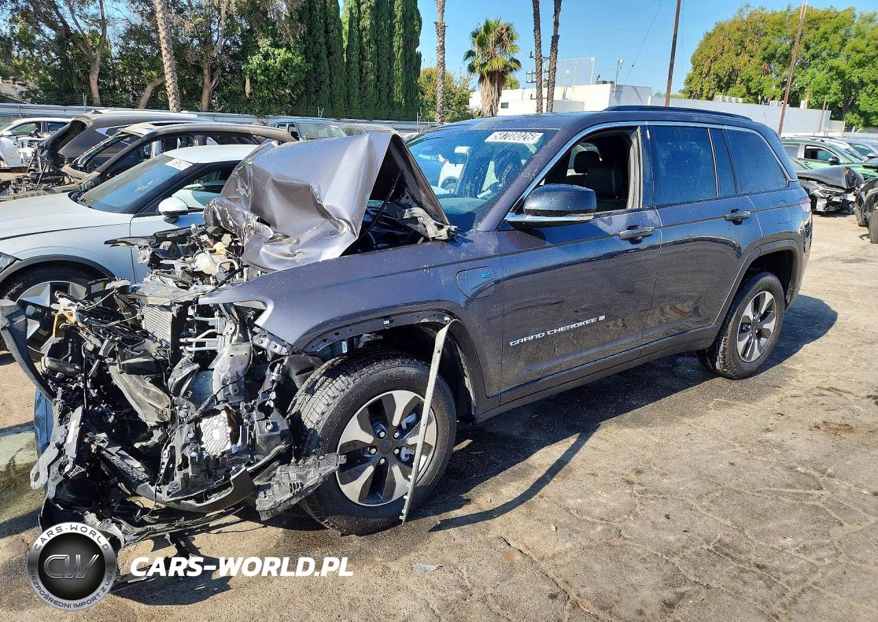 2025 Jeep Grand Cherokee 4Xe