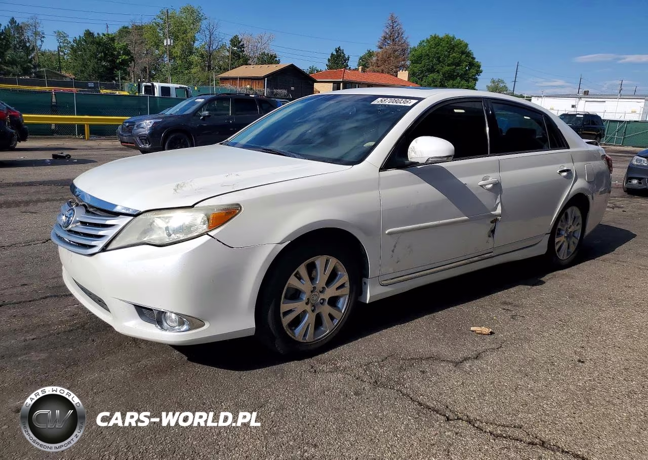 2011 Toyota Avalon Base
