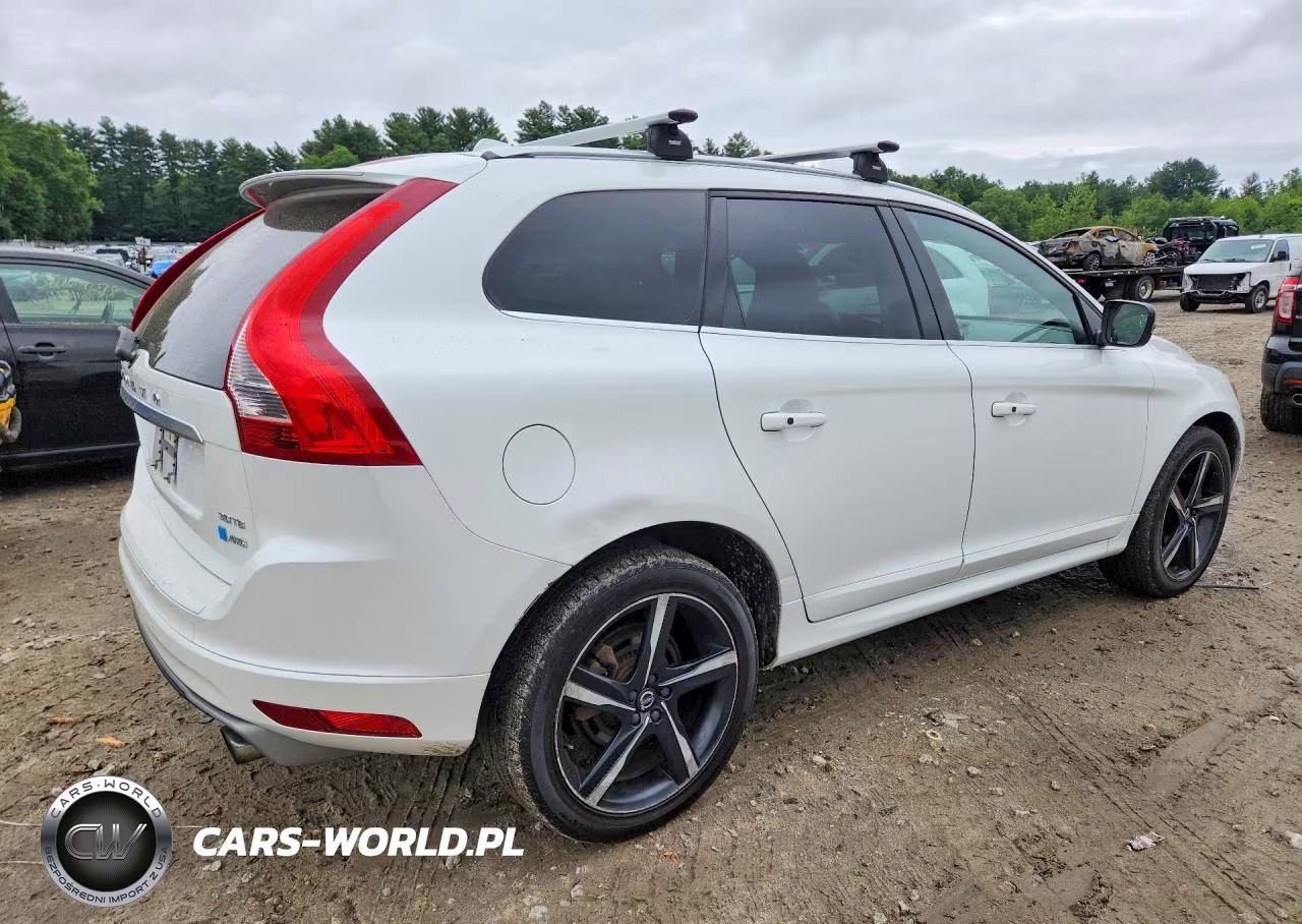 2016 Volvo Xc60 T6 R-Design Platinum VIN:YV4902RS6G2781304 - 3