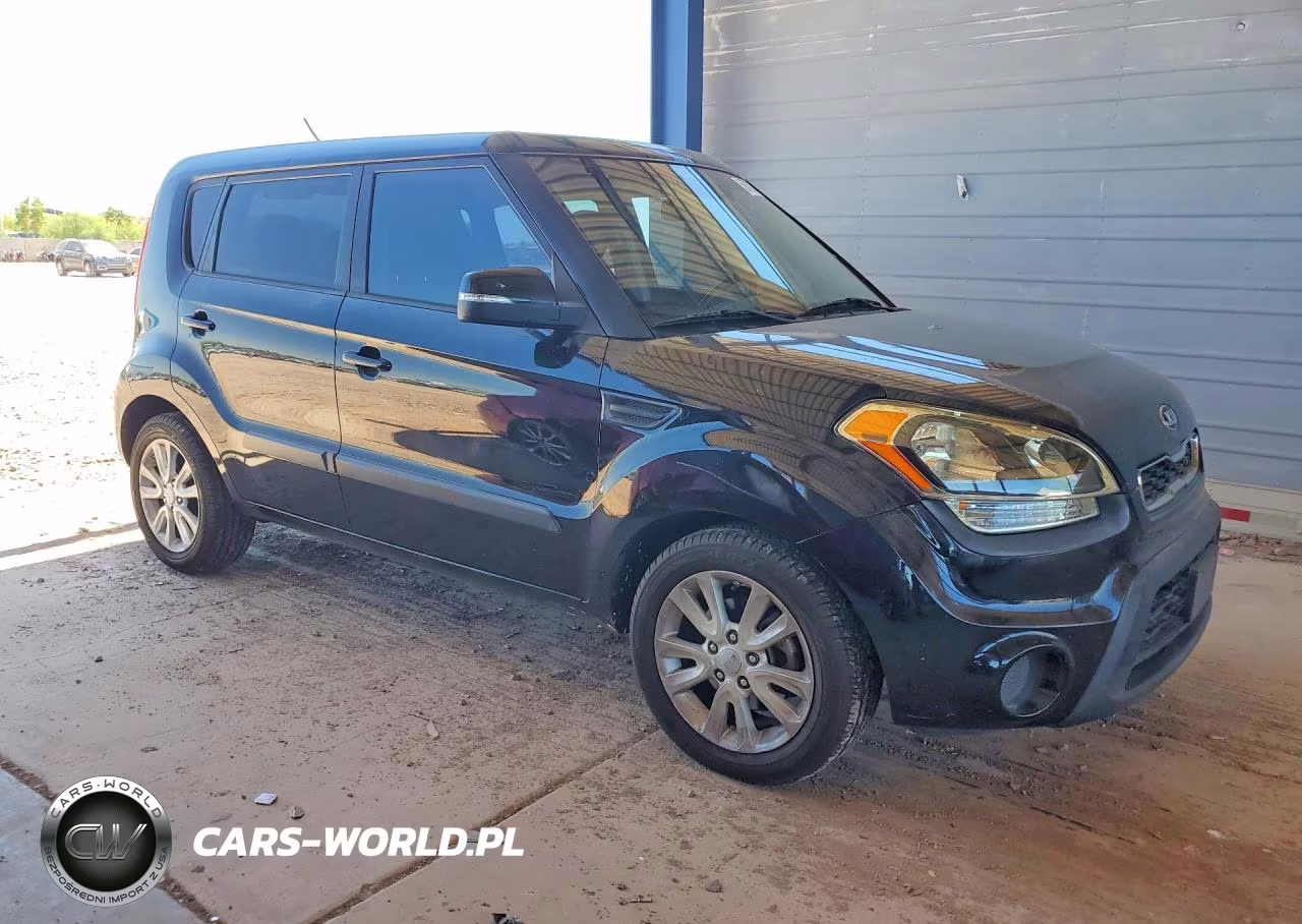 2013 Kia Soul + VIN:KNDJT2A61D7482842 - 4