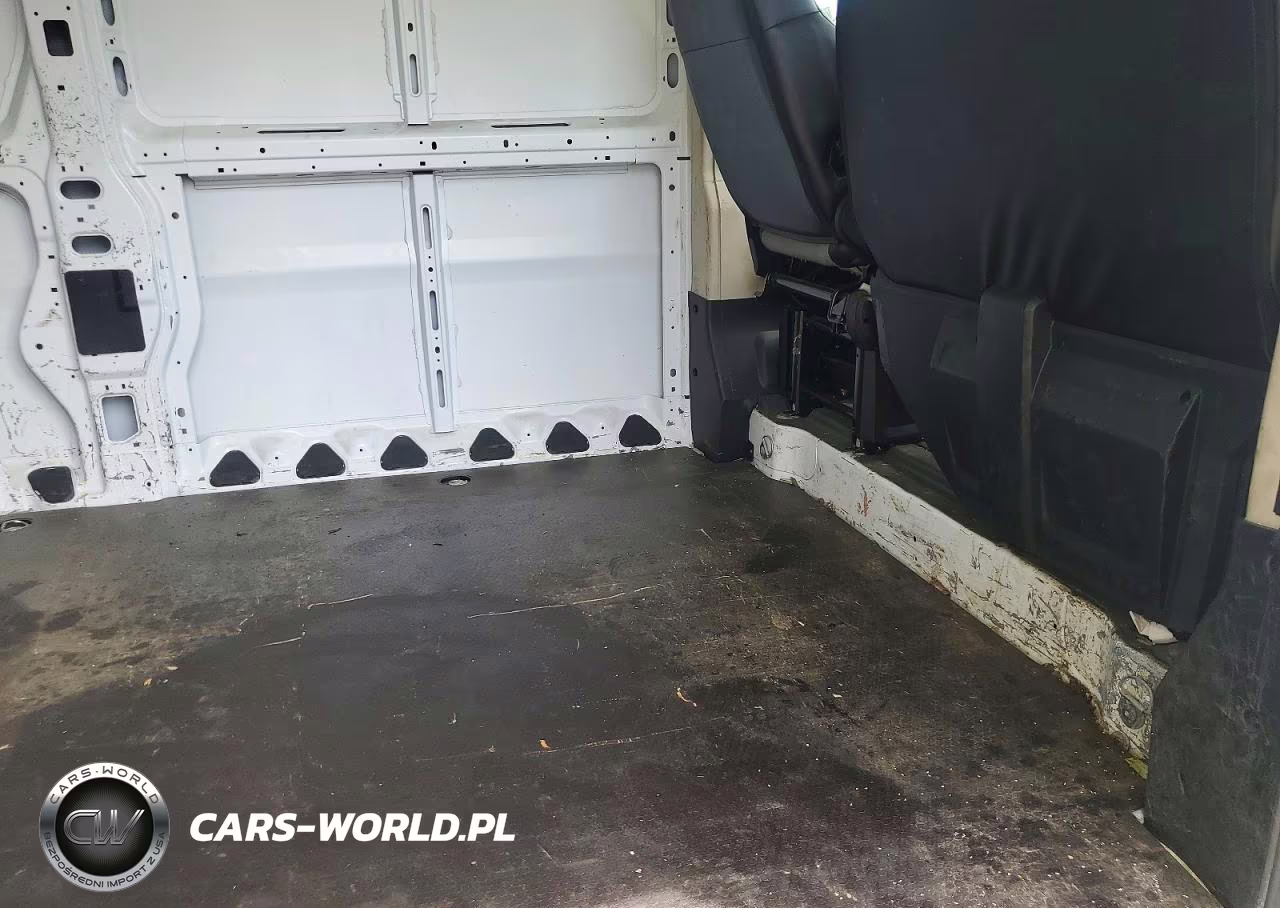 2018 Ram Promaster 2500 2500 High VIN:3C6TRVCG4JE109294 - 10