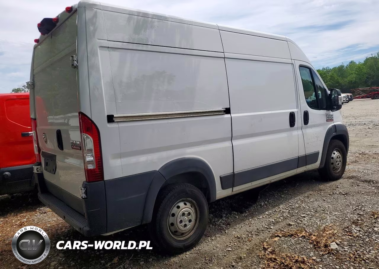 2018 Ram Promaster 2500 2500 High VIN:3C6TRVCG4JE109294 - 3