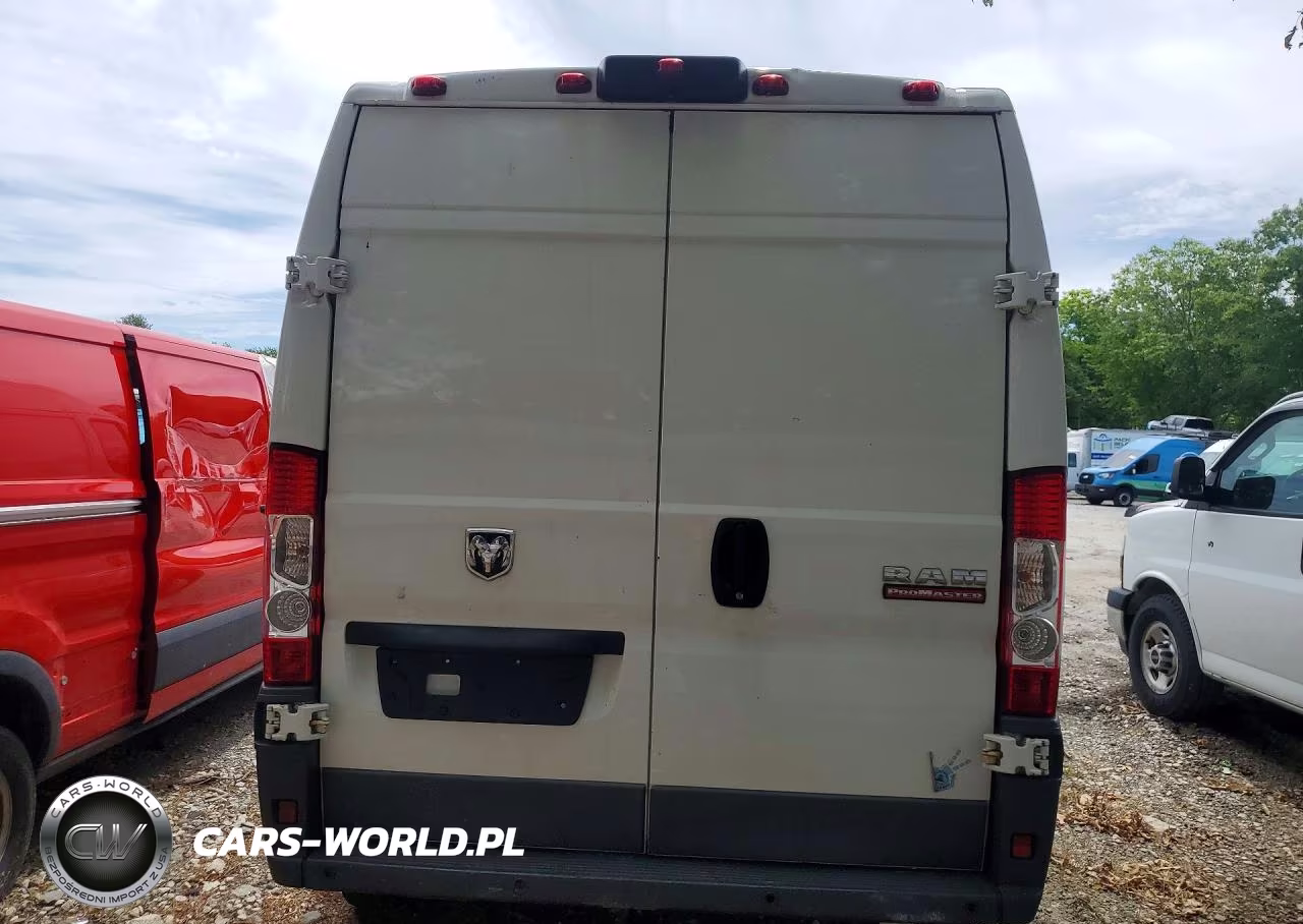 2018 Ram Promaster 2500 2500 High VIN:3C6TRVCG4JE109294 - 6