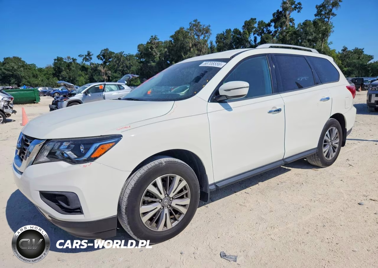 2020 Nissan Pathfinder S
