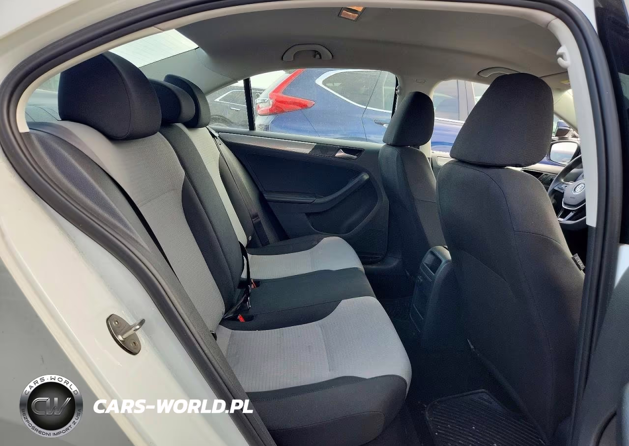 2017 Volkswagen Jetta S VIN:3VW2B7AJ6HM334784 - 10