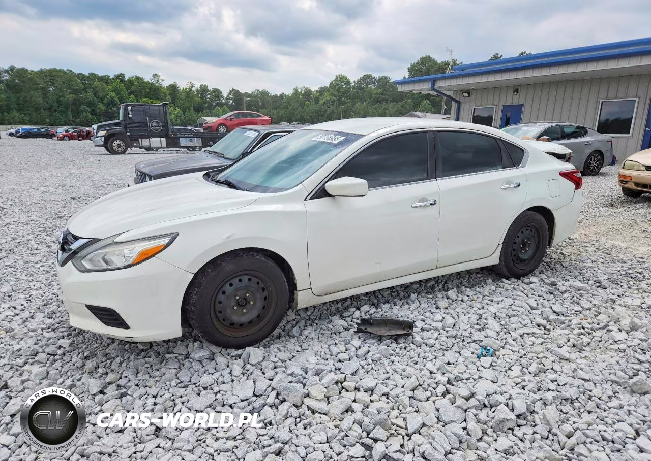 2017 Nissan Altima 2.5 S – zdjęcie 1 z 12
