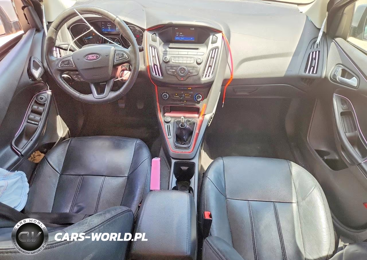 2016 Ford Focus Se VIN:1FADP3K28GL402862 - 8