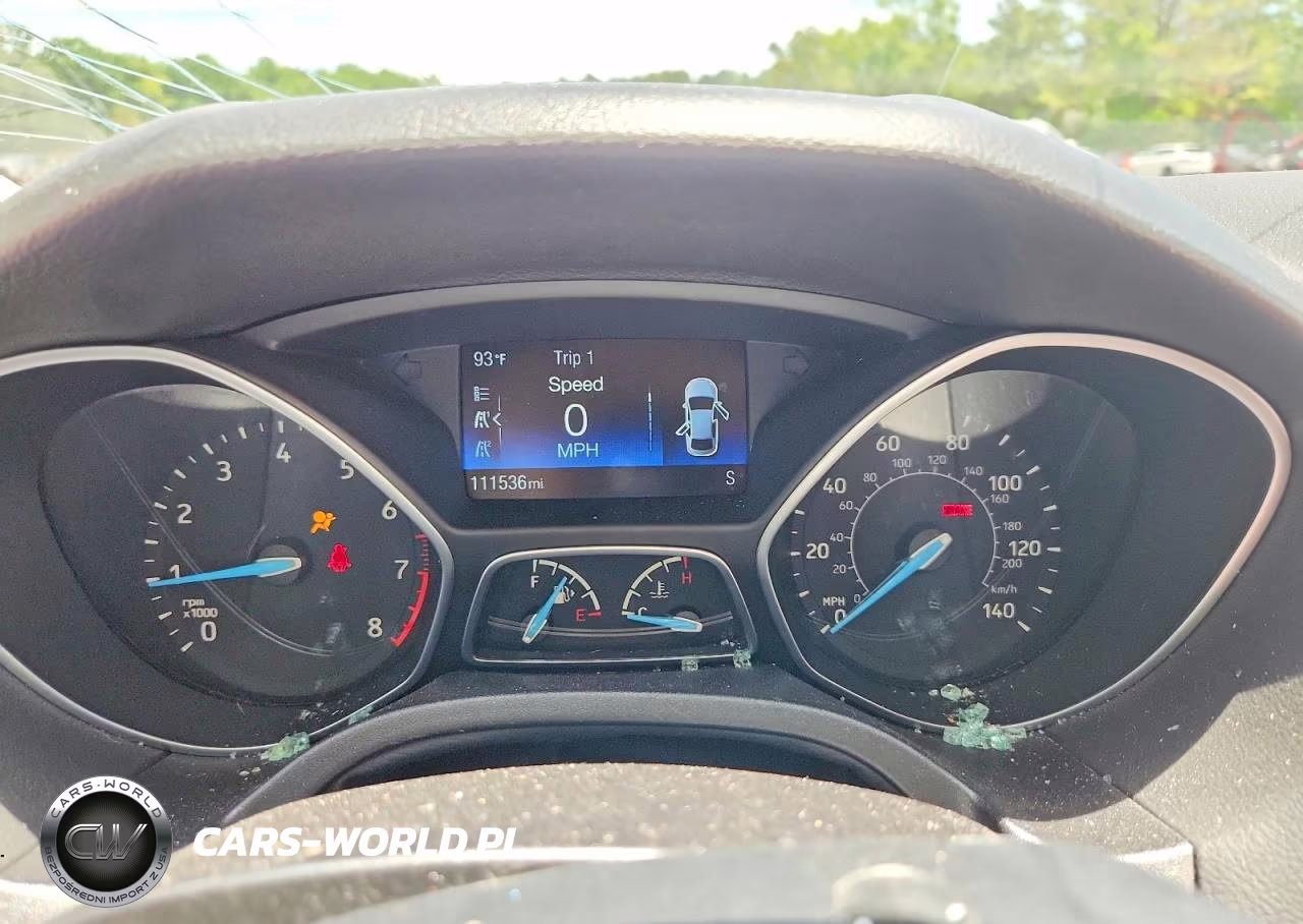 2016 Ford Focus Se VIN:1FADP3K28GL402862 - 9