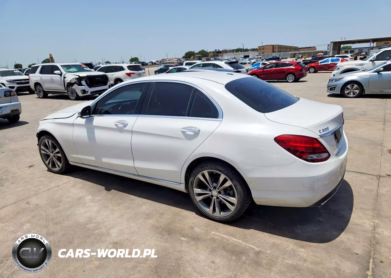 2017 Mercedes-Benz C 300 4Matic VIN:55SWF4KB8HU205897 - 2