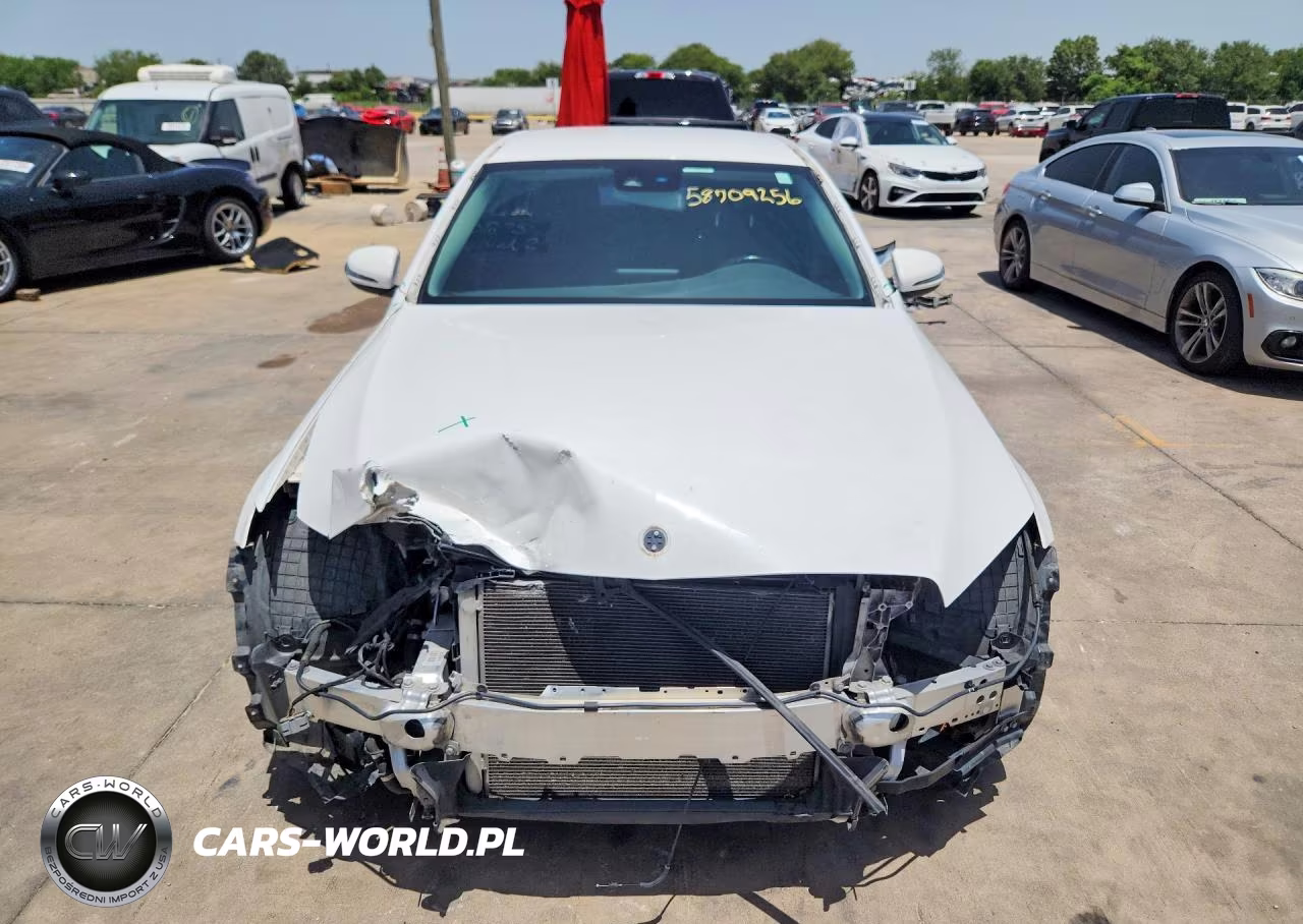 2017 Mercedes-Benz C 300 4Matic VIN:55SWF4KB8HU205897 - 5