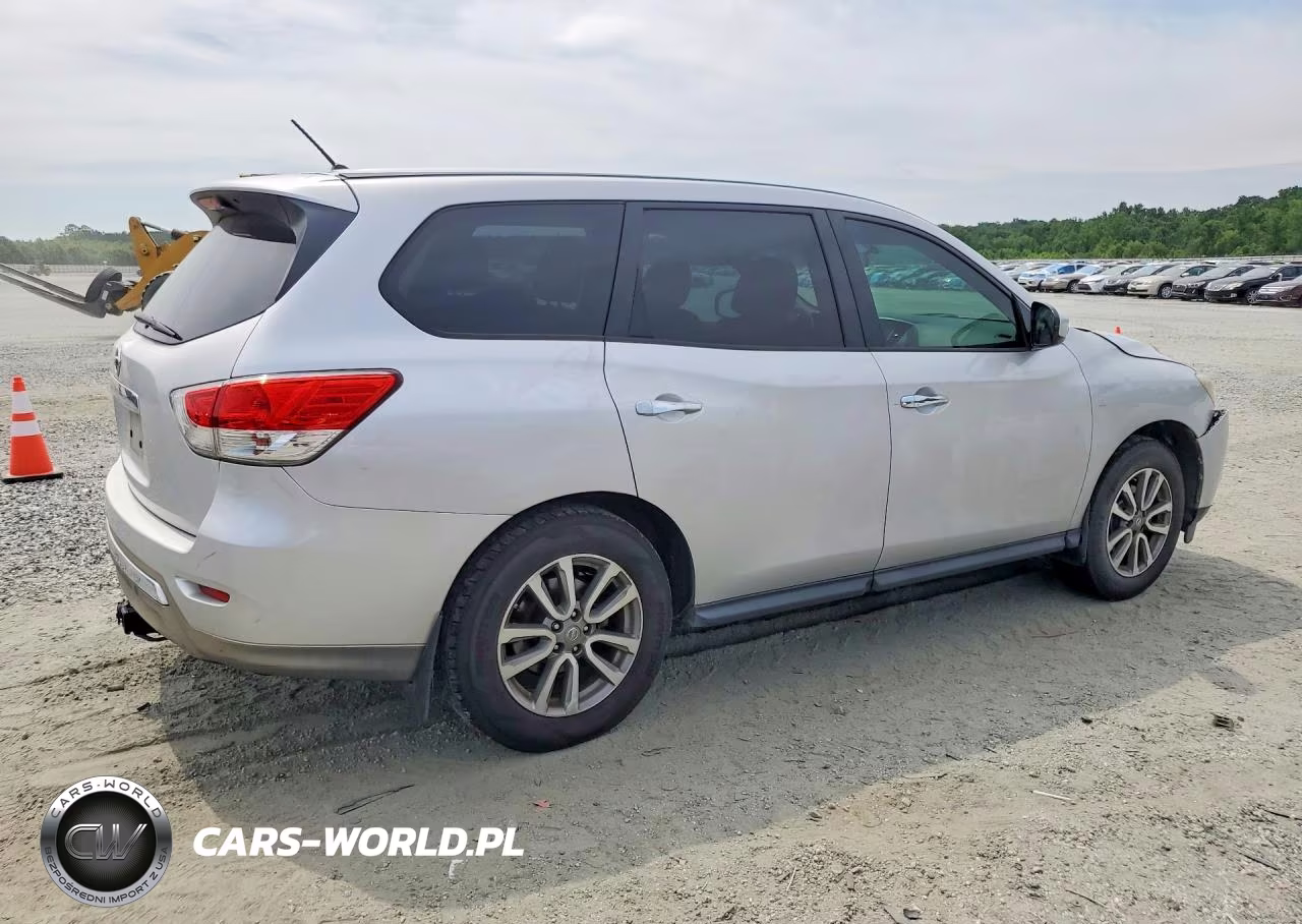 2014 Nissan Pathfinder S VIN:5N1AR2MN4EC633324 - 3