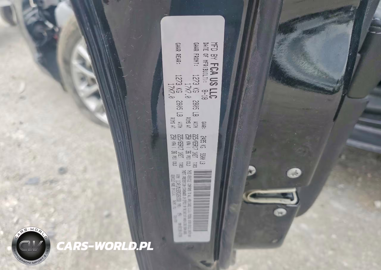 2019 Jeep Cheeroke VIN:1C4PJMLB2KD261559 - 13