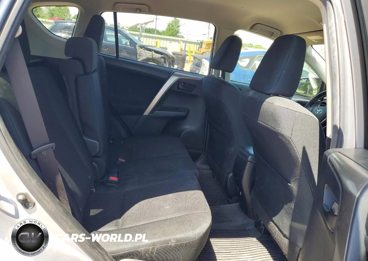 2018 Toyota Rav4 Le VIN:JTMBFREV3JD249046 - 11