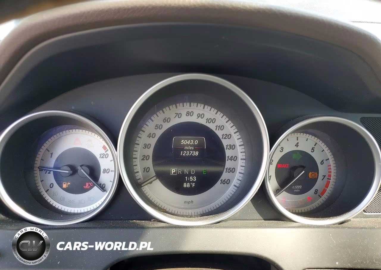 2013 Mercedes-Benz C 250 VIN:WDDGF4HBXDA869897 - 9