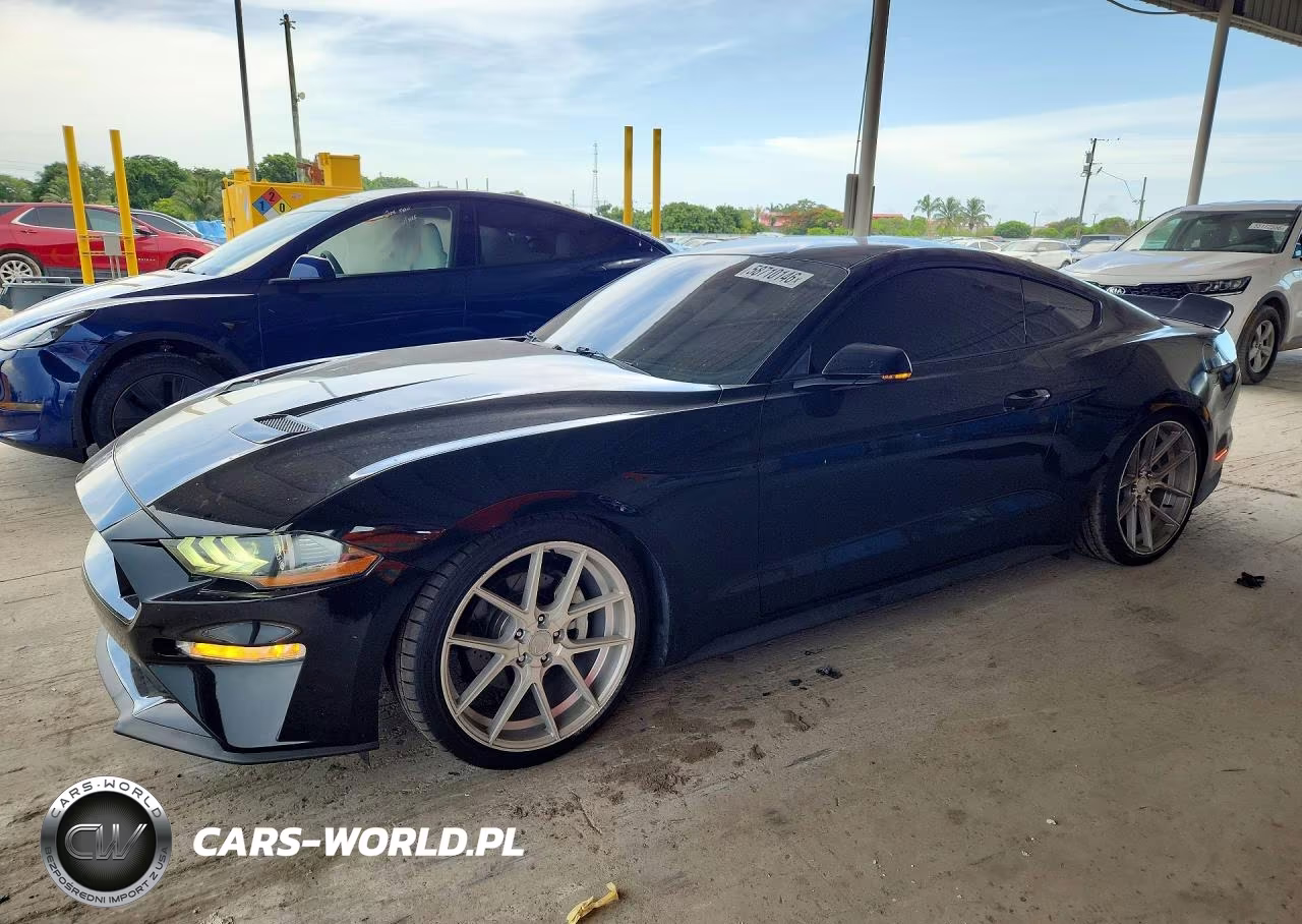 2019 Ford Mustang – zdjęcie 1 z 12