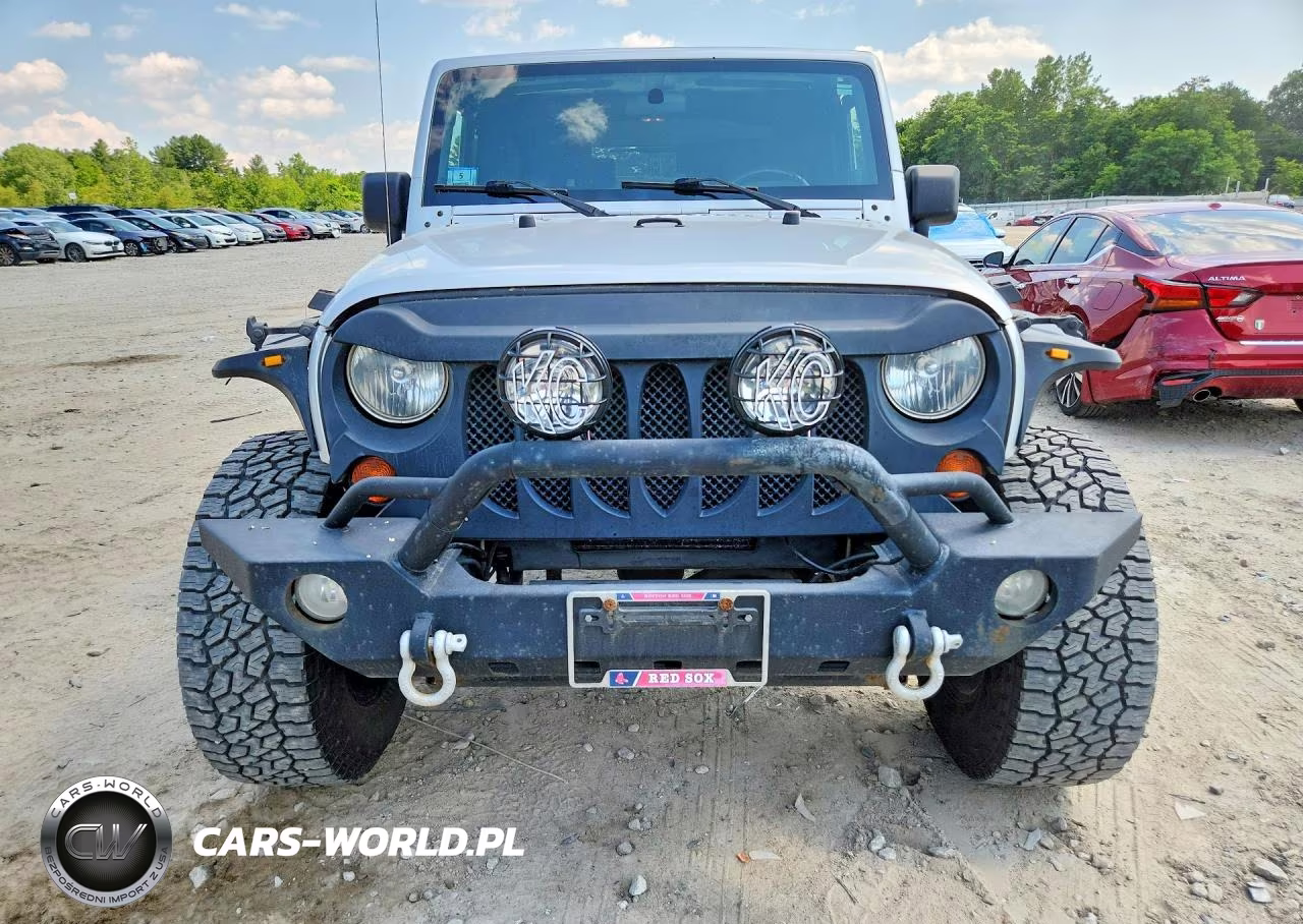 2010 Jeep Wrangler Sport VIN:1J4AA2D16AL229826 - 5