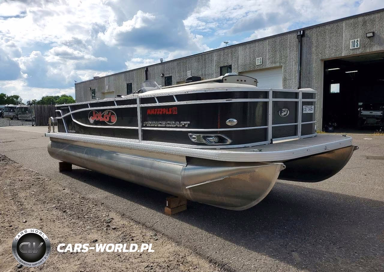 2020 Princecraft Boat