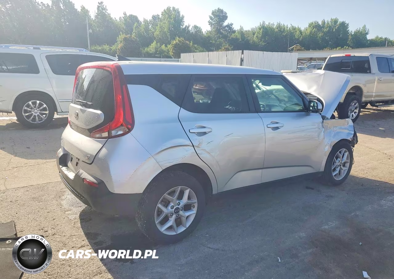2020 Kia Soul S VIN:KNDJ23AU4L7735304 - 3