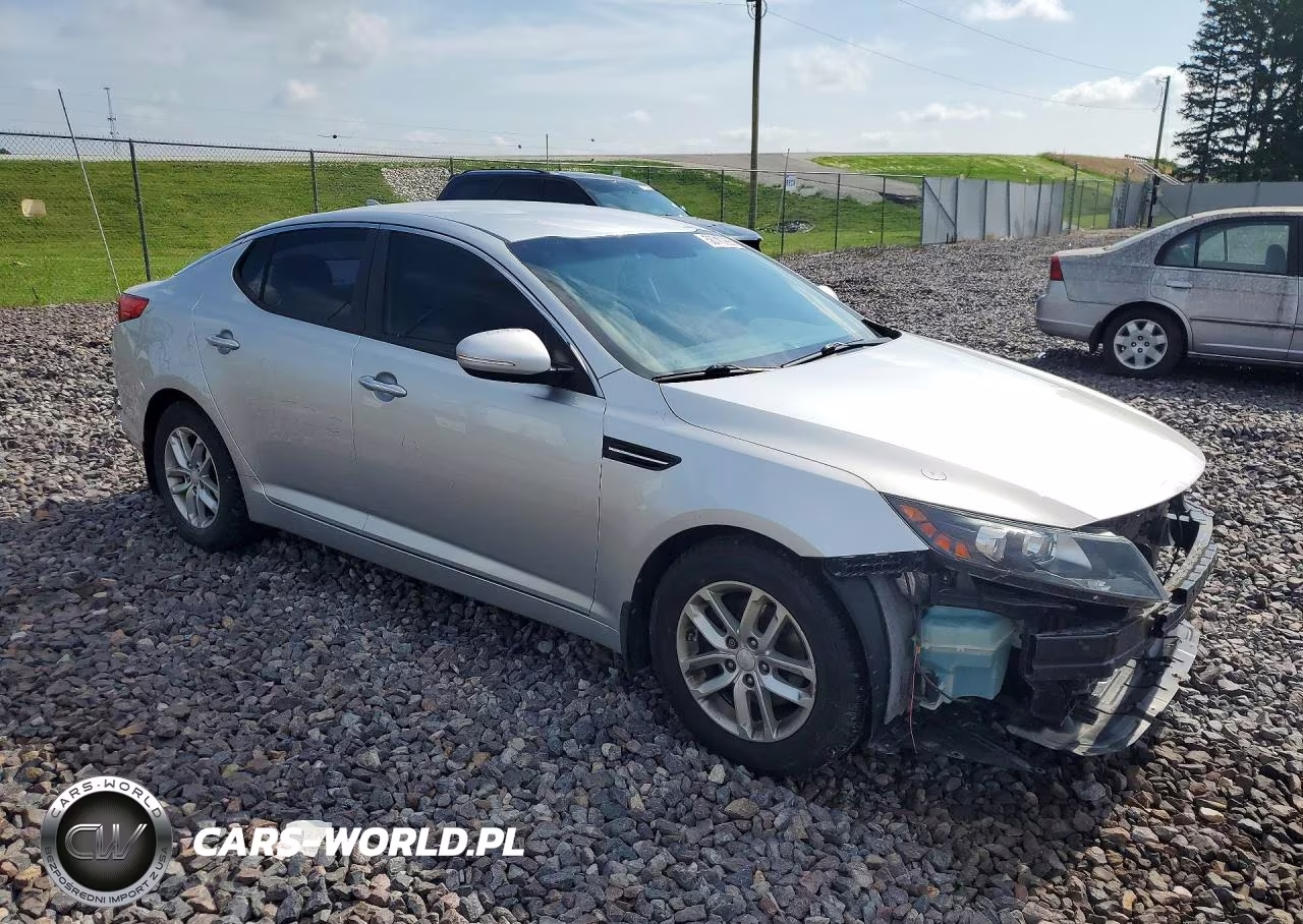 2013 Kia Optima Lx VIN:KNAGM4A77D5362127 - 4