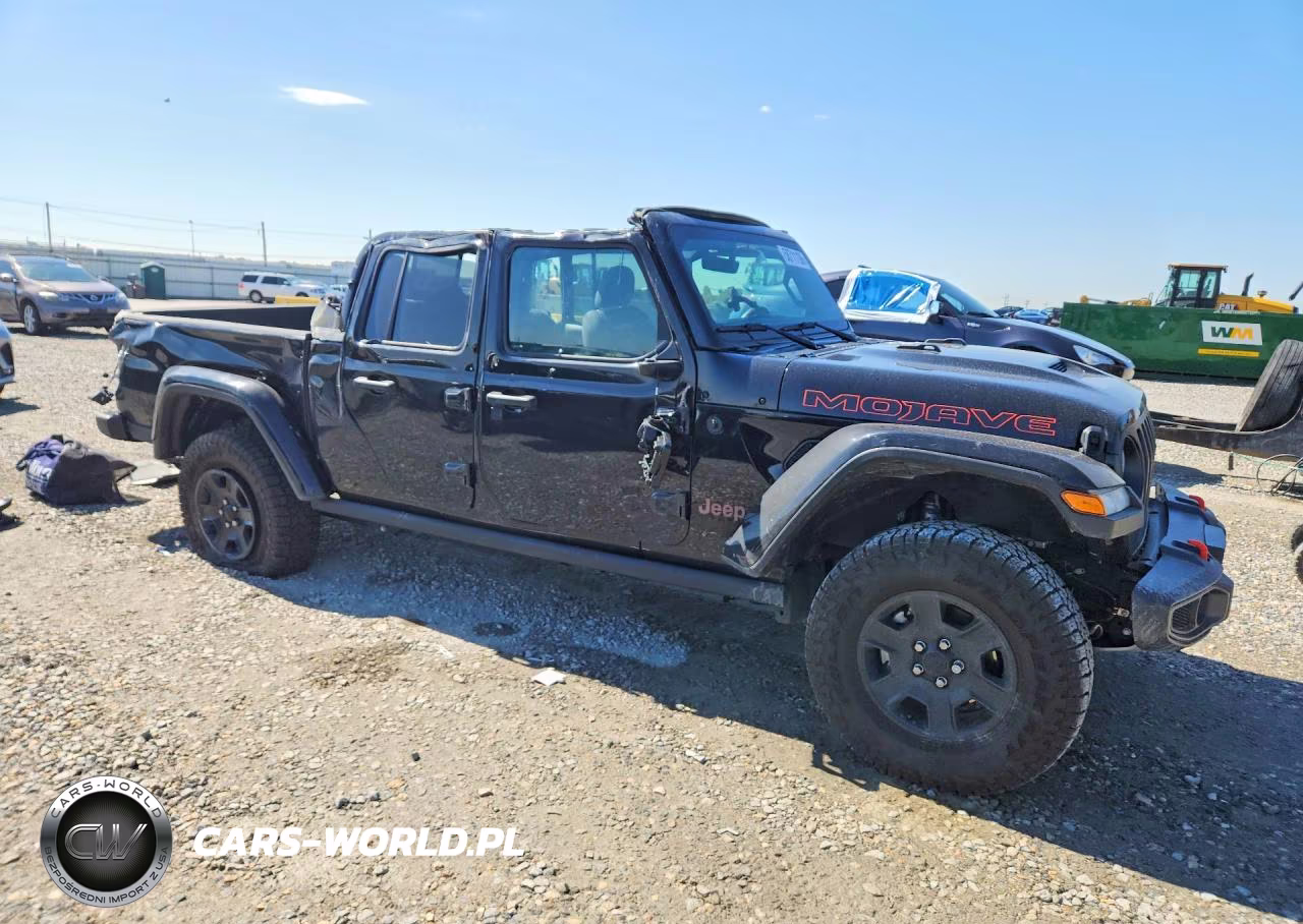 2023 Jeep Gladiator Mojave VIN:1C6JJTEG8PL526742 - 4
