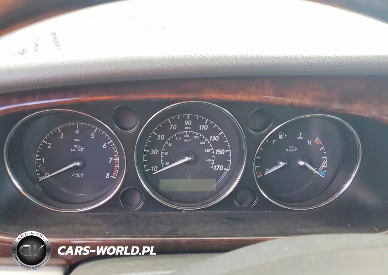 2004 Jaguar Xj8 VIN:SAJWA71C94SG31353 - 9