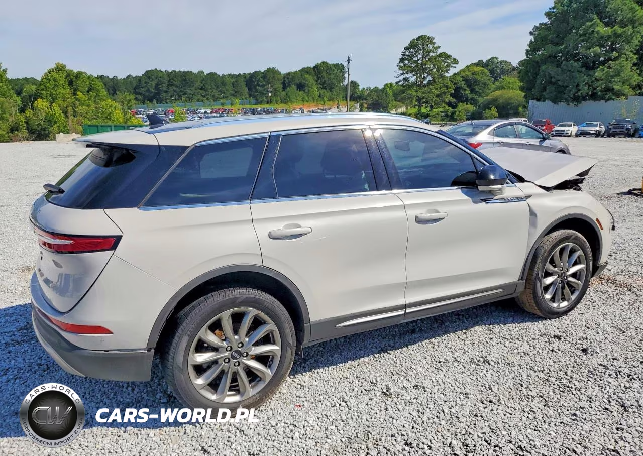 2020 Lincoln Corsair VIN:5LMCJ1C96LUL20455 - 3