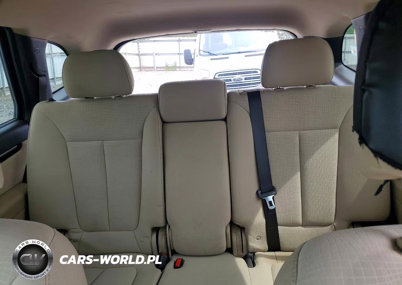 2011 Hyundai Santa Fe Gls VIN:5XYZGDAB8BG083605 - 10