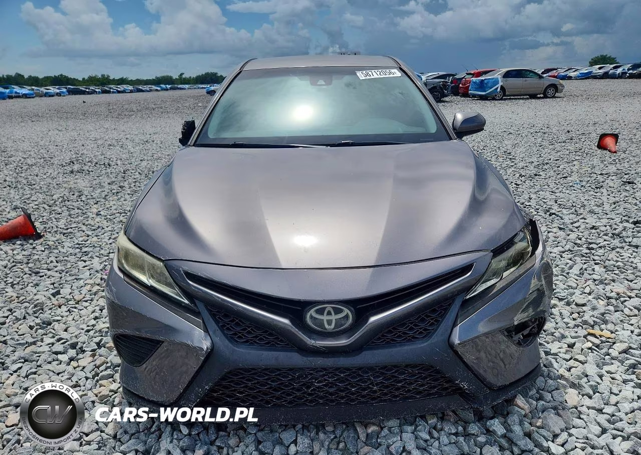 2018 Toyota Camry Se VIN:4T1B11HK9JU642658 - 5