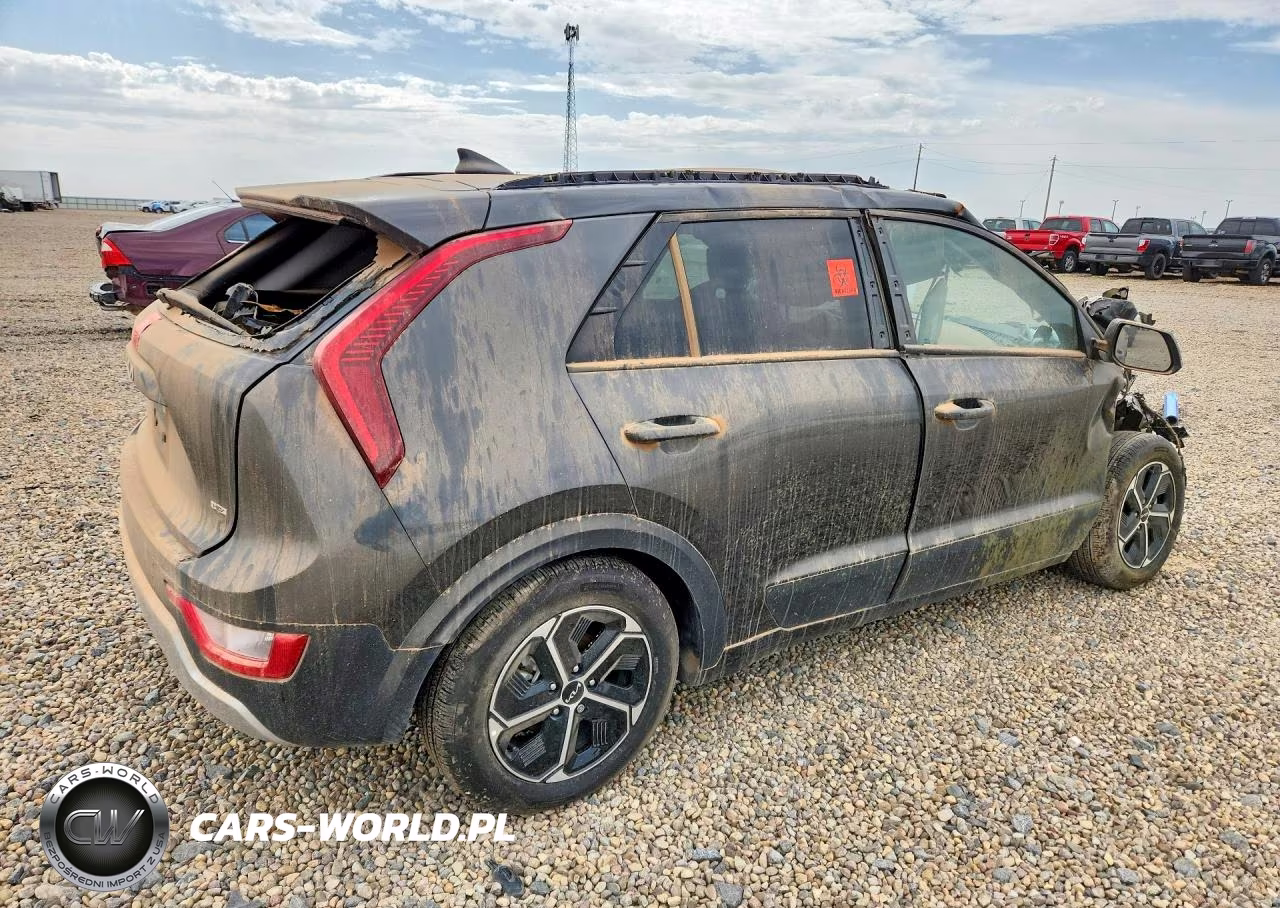 2023 Kia Niro Ex VIN:KNDCR3LE2P5046938 - 3