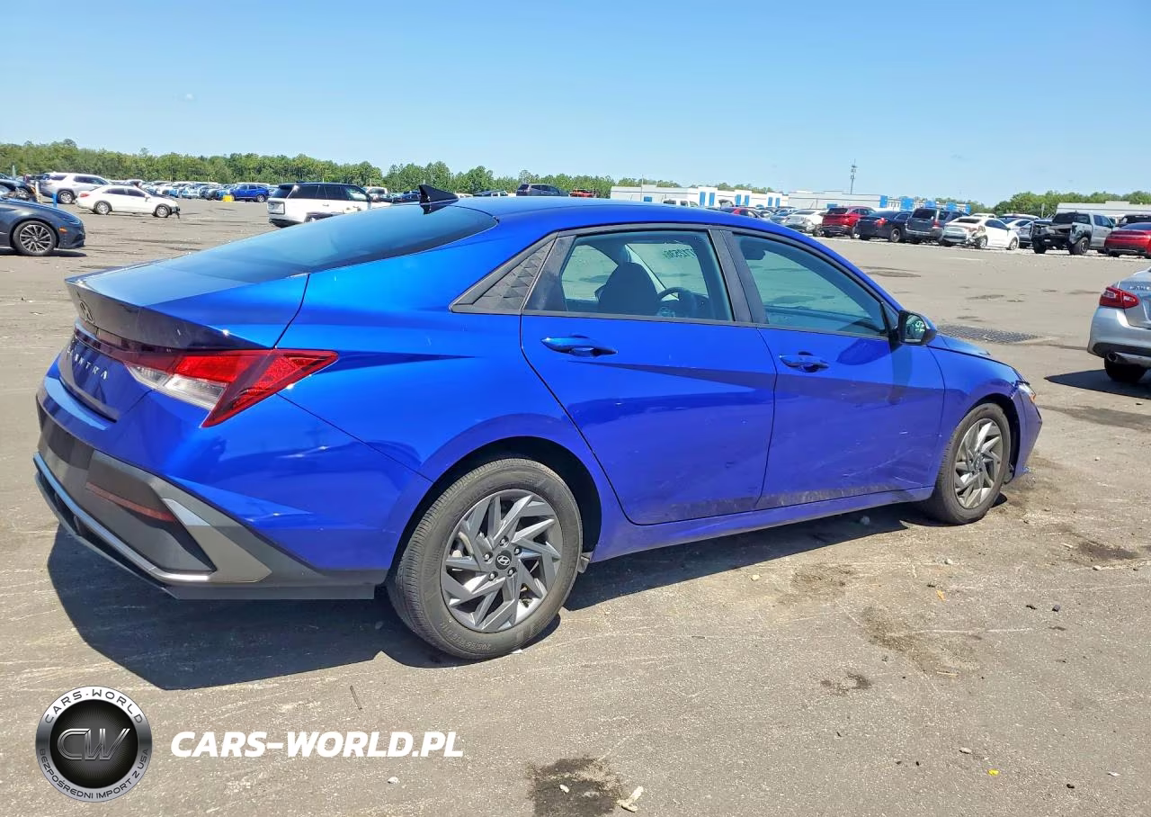 2024 Hyundai Elantra Sel VIN:KMHLM4DG0RU640730 - 3