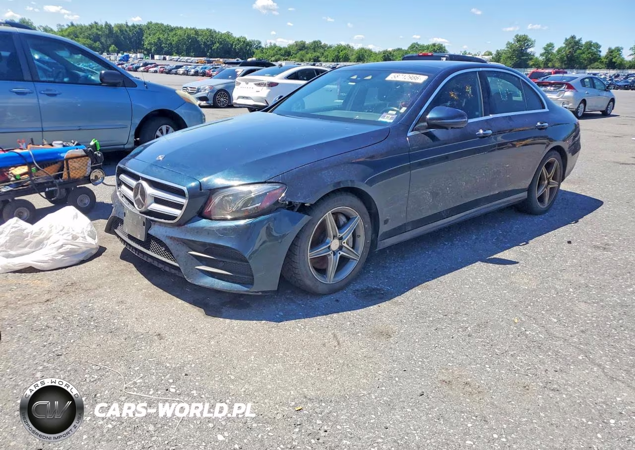 2017 Mercedes-Benz E 300 4Matic – zdjęcie 1 z 12