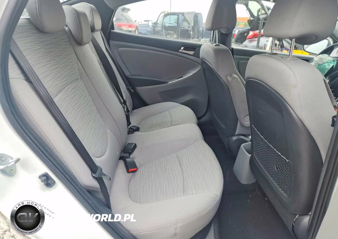 2015 Hyundai Accent Gls VIN:KMHCT4AE9FU853483 - 10
