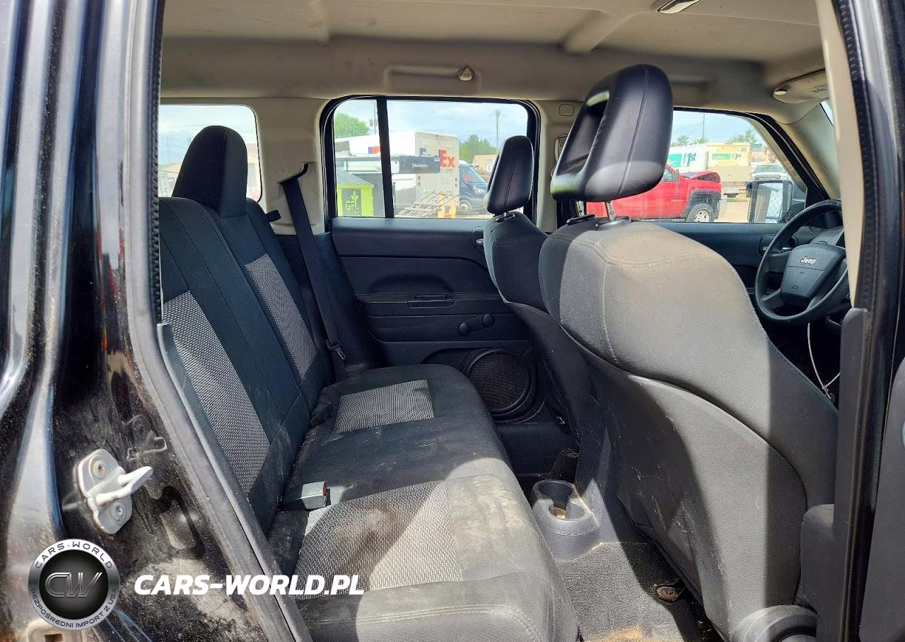 2009 Jeep Patriot Sport VIN:1J4FT28B19D209458 - 11