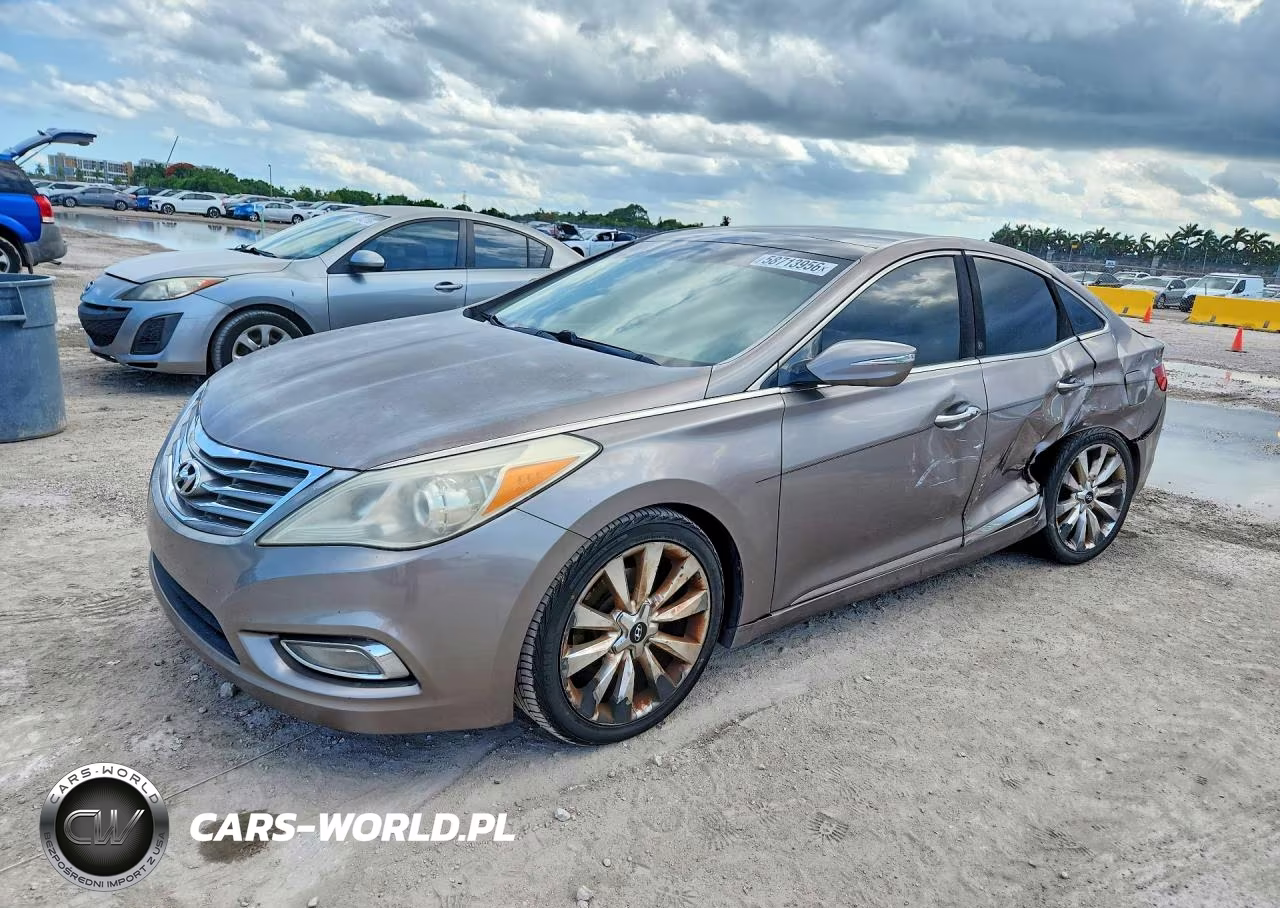 2012 Hyundai Azera Base