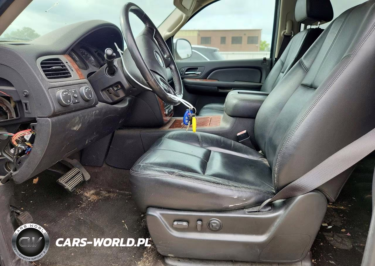 2008 Chevrolet Suburban K1500 Ls VIN:3GNFK16328G157796 - 7
