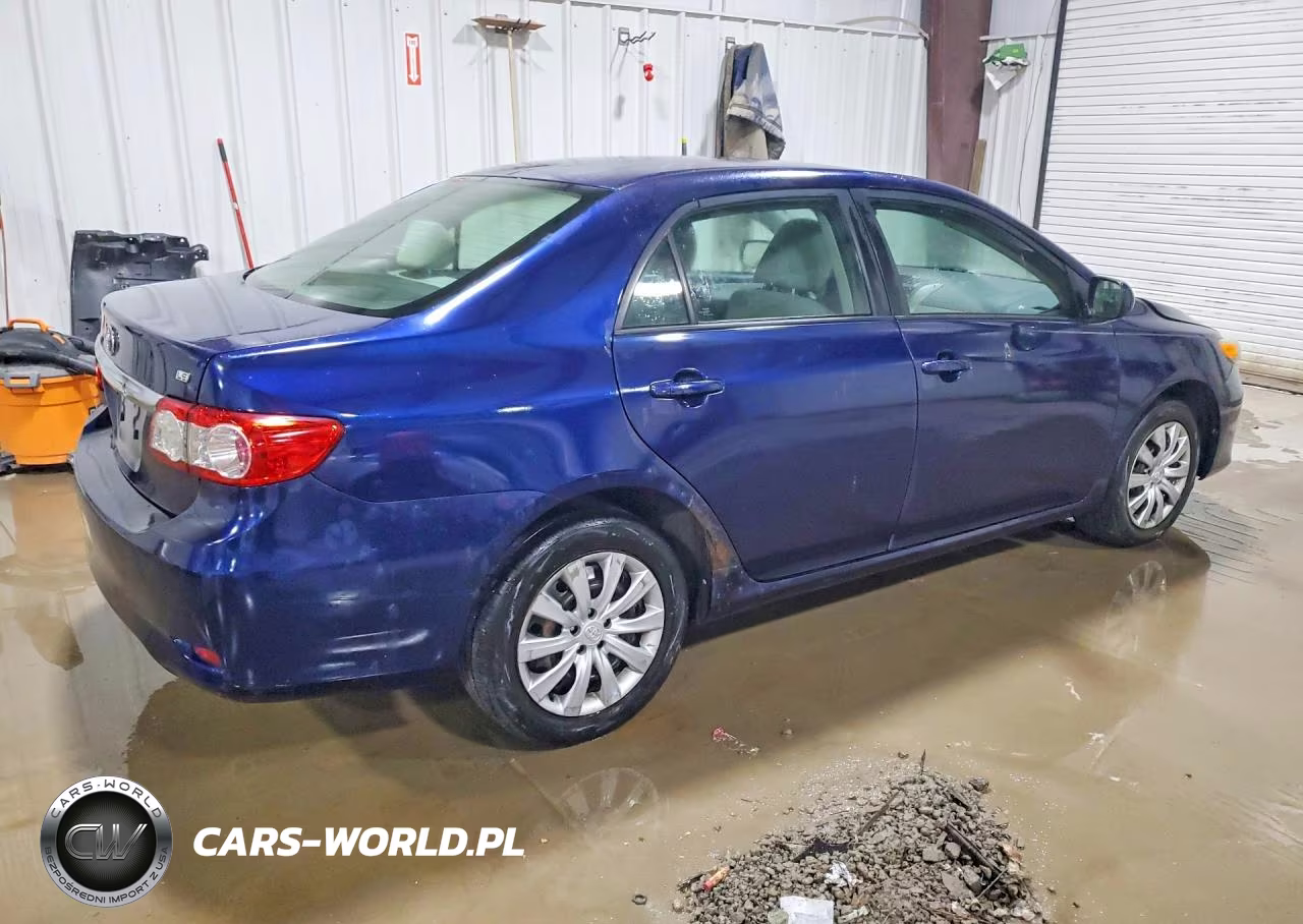 2012 Toyota Corolla Le VIN:2T1BU4EE1CC910324 - 3