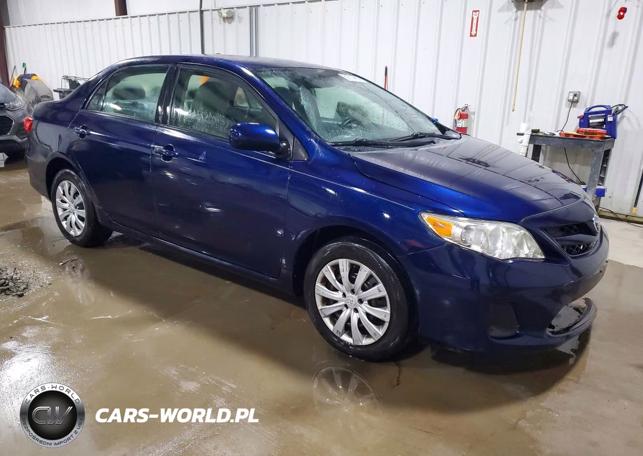 2012 Toyota Corolla Le VIN:2T1BU4EE1CC910324 - 4