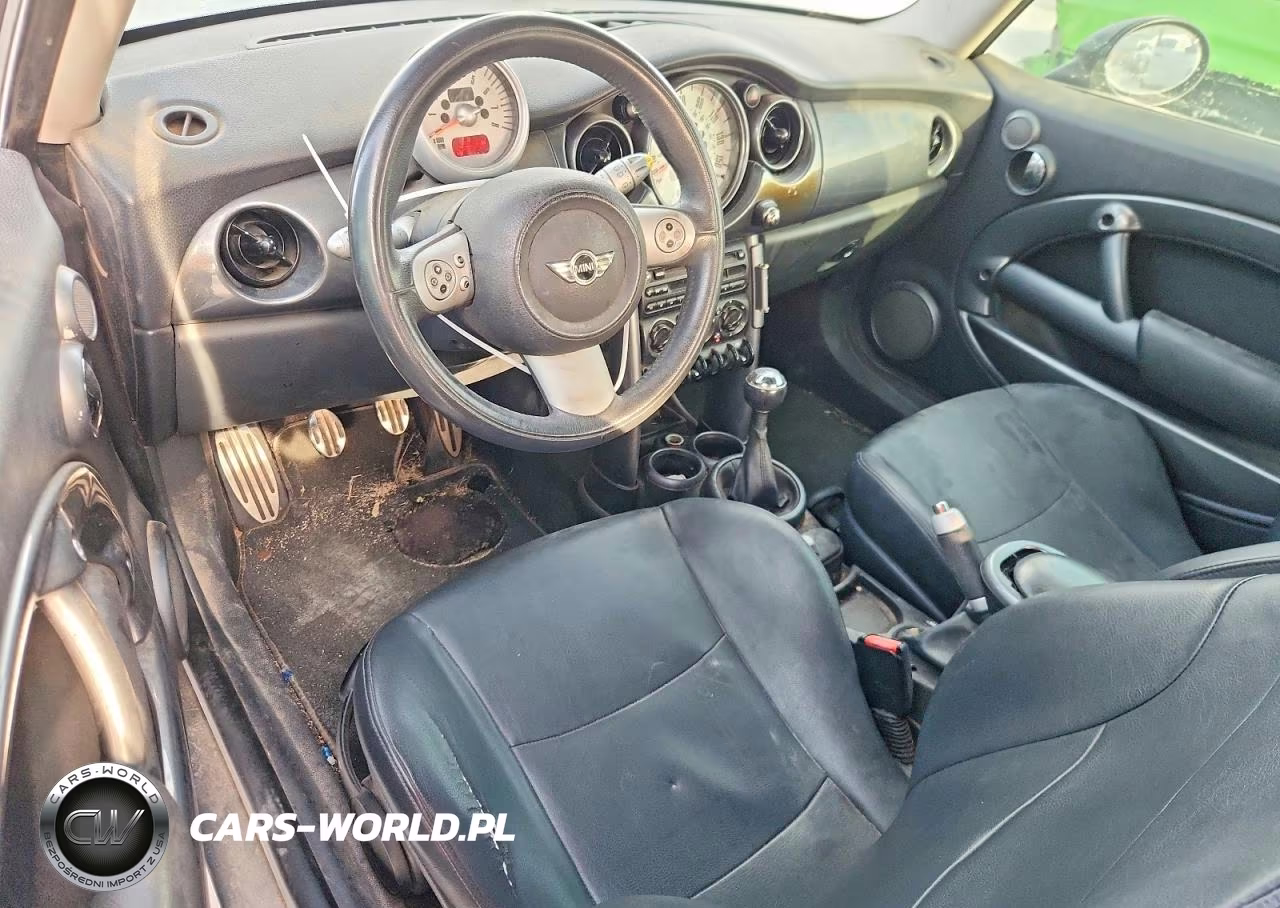 2006 Mini Cooper S VIN:WMWRE33556TN25707 - 8