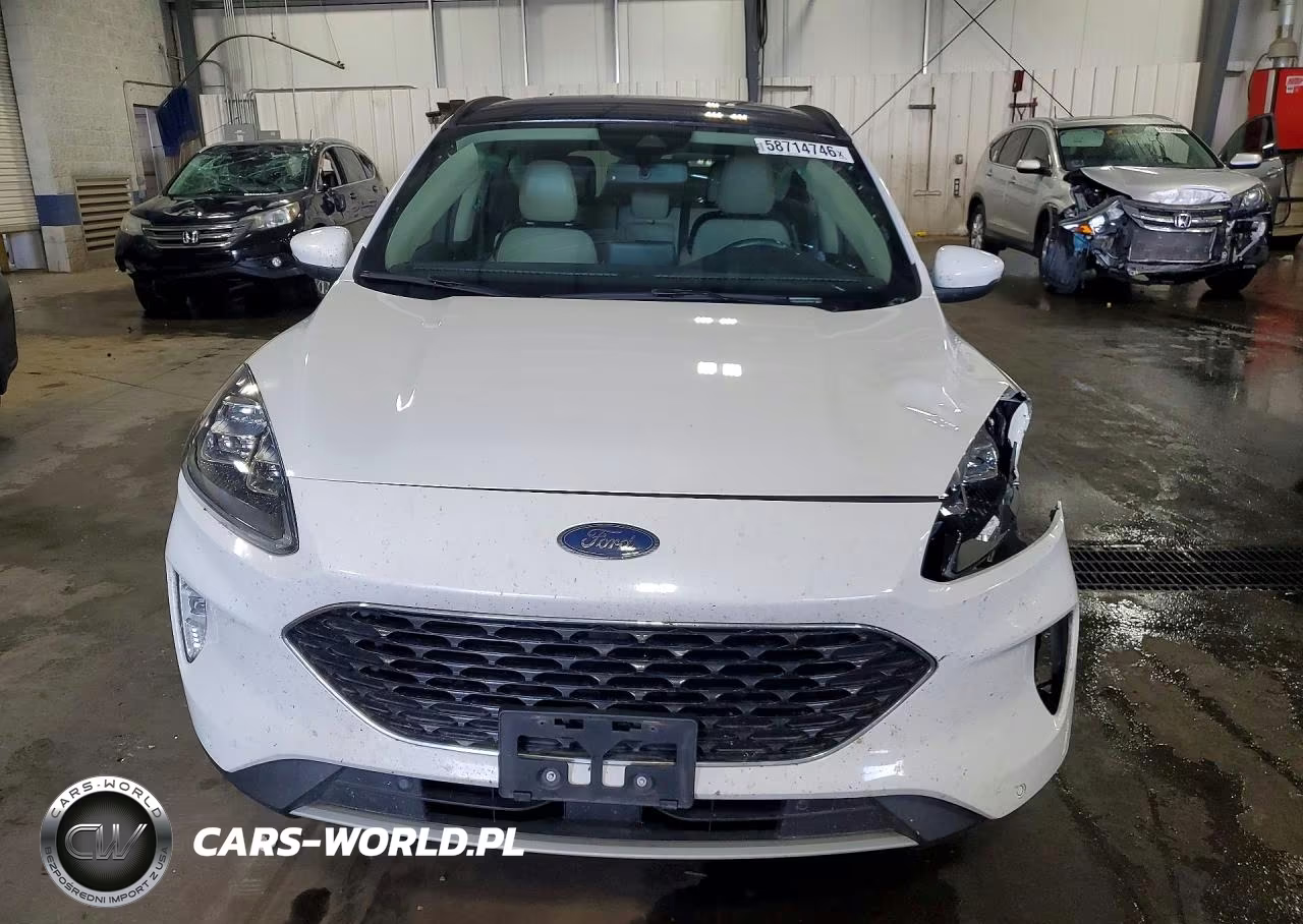 2020 Ford Escape Titanium VIN:1FMCU9J90LUB19940 - 5