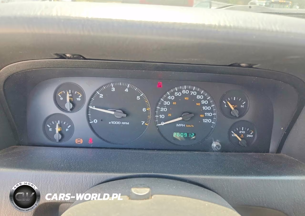 2004 Jeep Grand Cherokee VIN:1J4GW48S14C165614 - 9