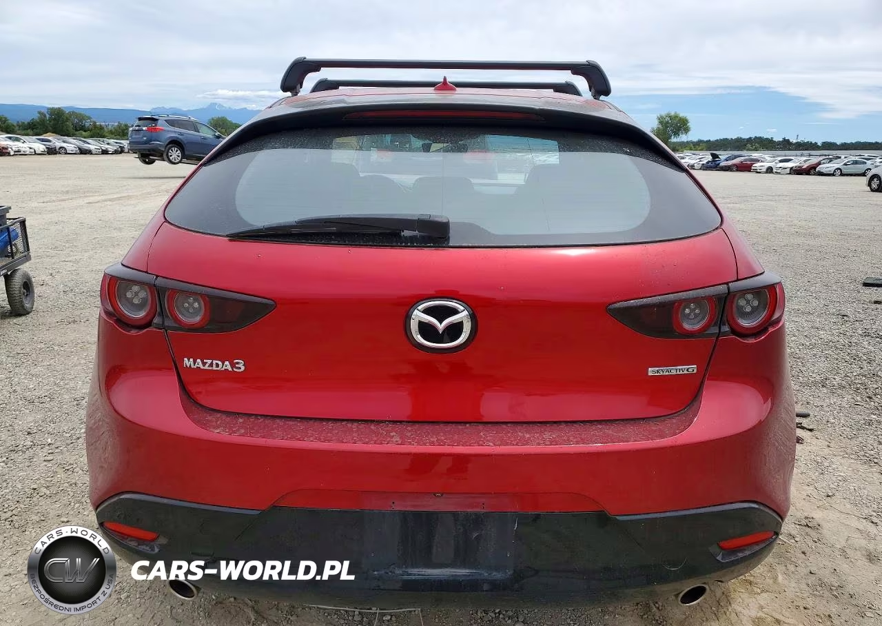 2020 Mazda 3 Premium VIN:JM1BPANM3L1158451 - 6