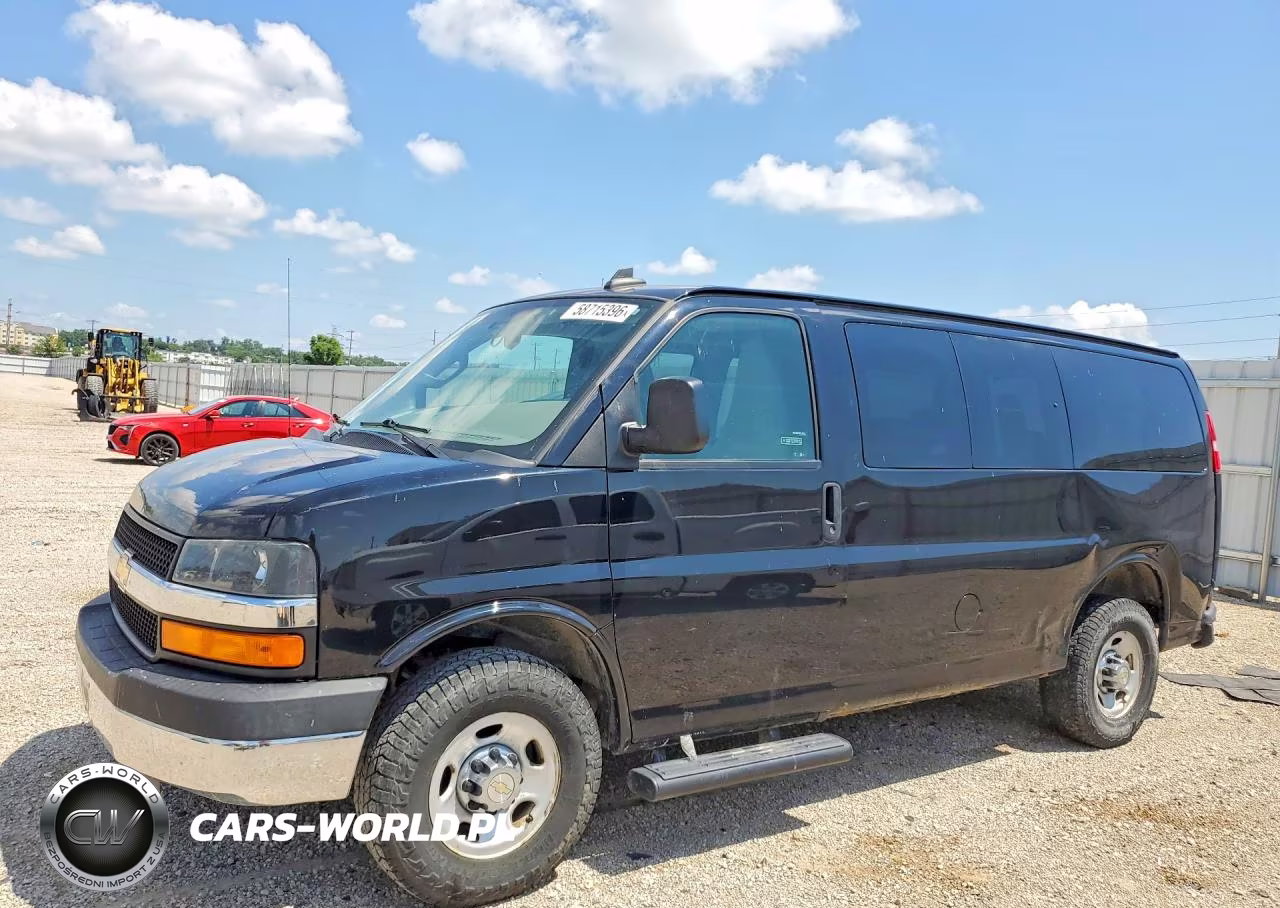 2016 Chevrolet Express G2500 Lt – zdjęcie 1 z 13