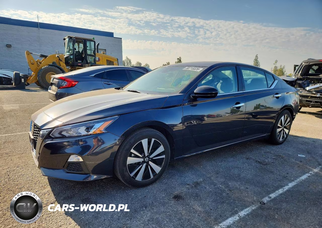 2022 Nissan Altima Sv – zdjęcie 1 z 13