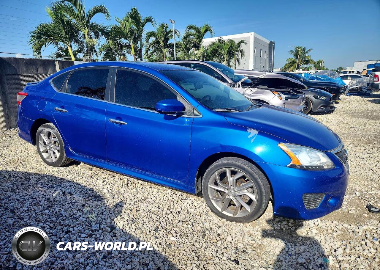 2013 Nissan Sentra Sr VIN:3N1AB7AP2DL761918 - 4