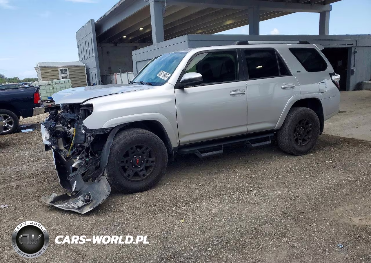 2019 Toyota 4Runner Sr5 – zdjęcie 1 z 13