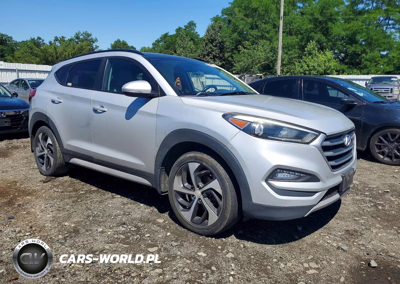2018 Hyundai Tucson Value VIN:KM8J3CA24JU687311 - 4