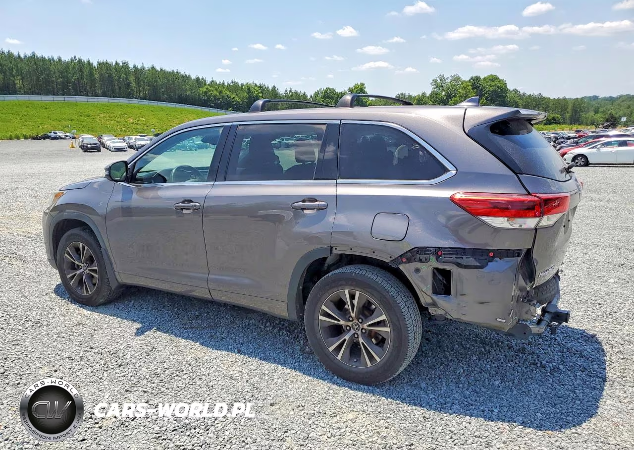2017 Toyota Highlander Le Plus VIN:5TDBZRFH2HS378555 - 2